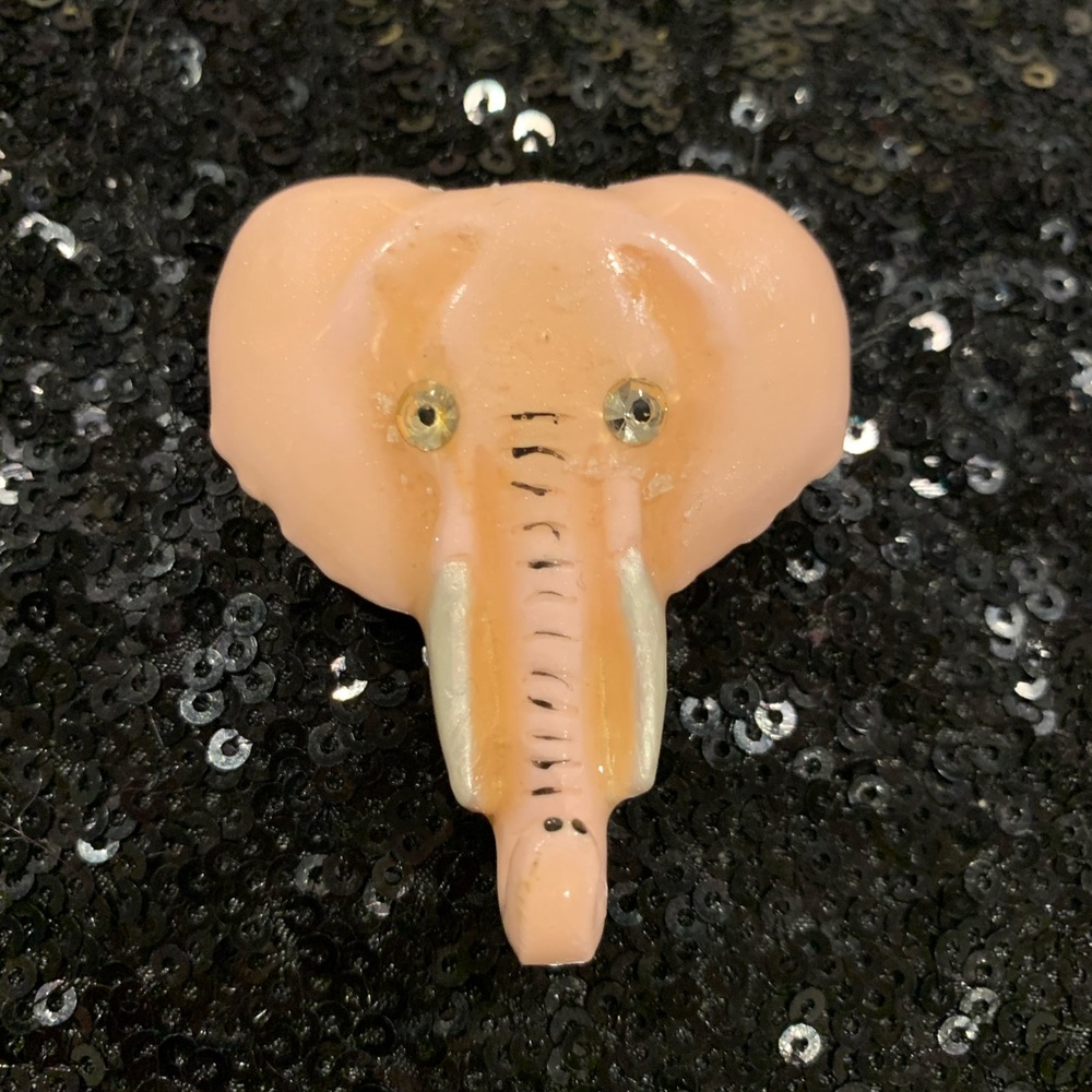 🐘 Elephant Brooch 🐘